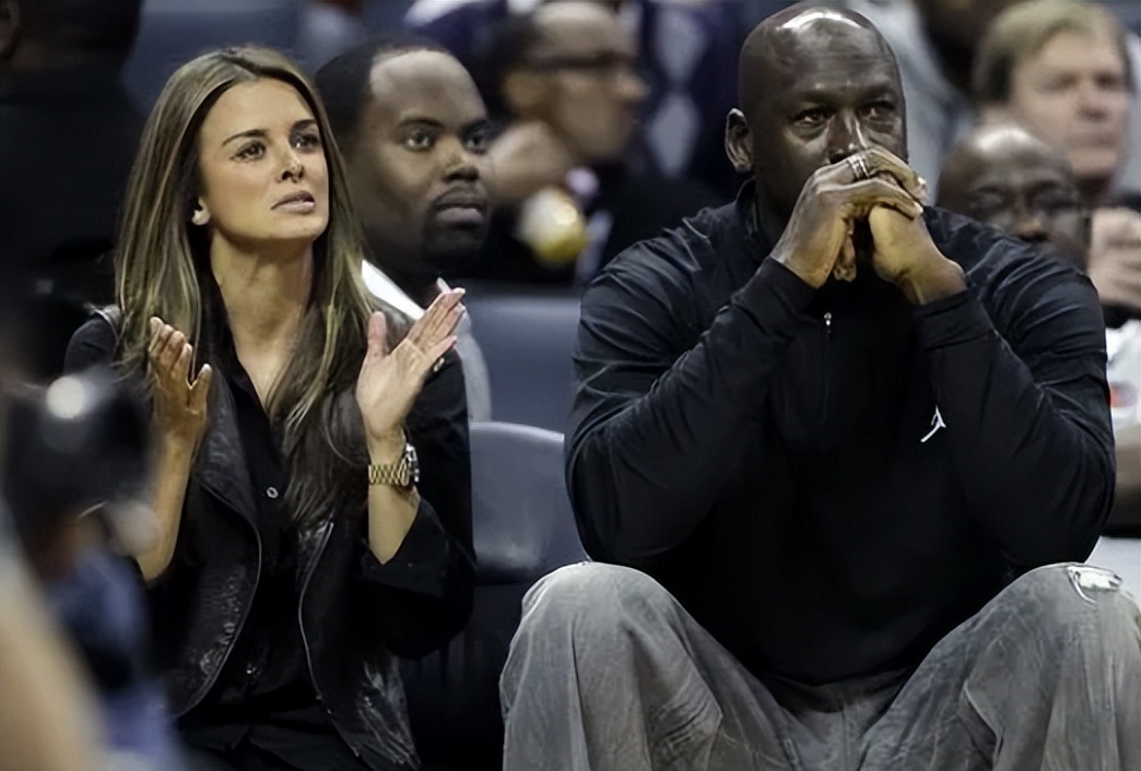 乔丹二婚妻子伊薇特,乔丹娶了詹姆斯老婆真的吗