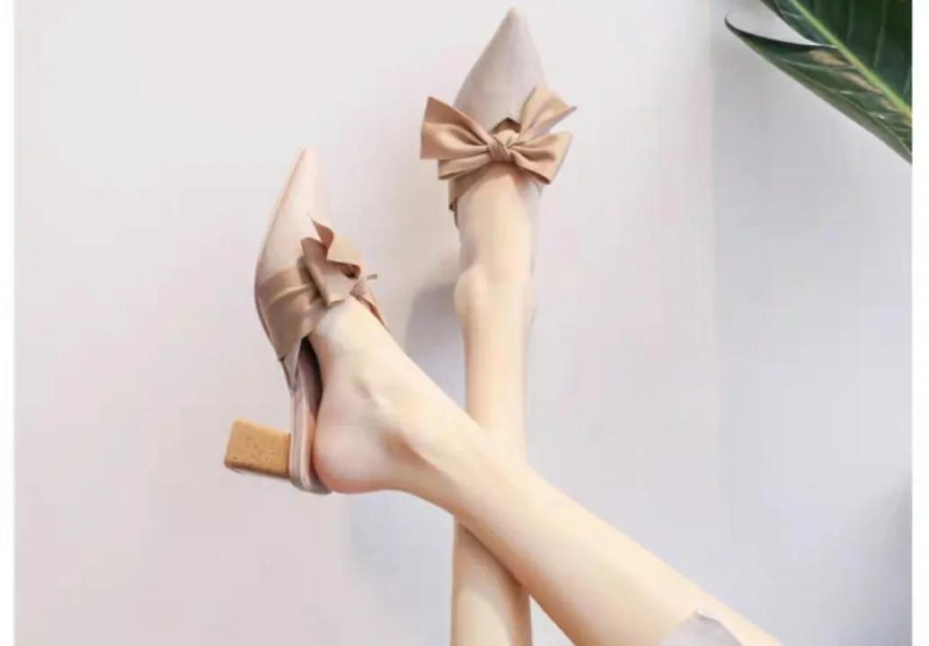 夏季百搭细高跟凉鞋时尚蝴蝶,好看又百搭的高跟凉鞋