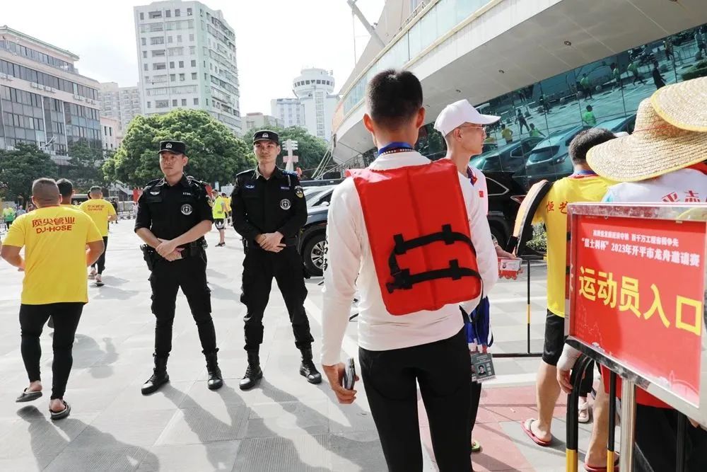 筑牢龙舟赛安保,赛龙舟之水警维护治安篇