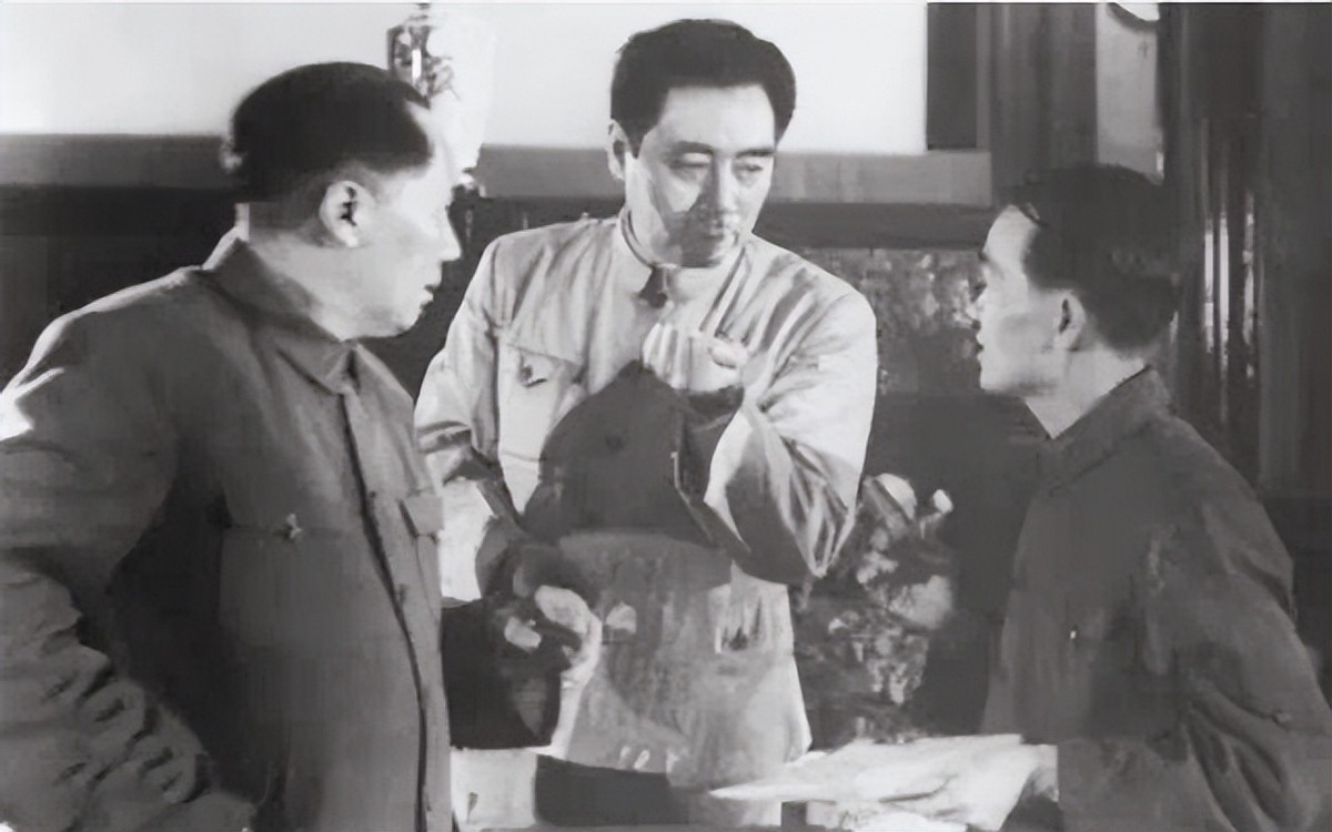 蒋介石如何评价毛*东泽**？六十年后，他的亲笔日记揭开谜底