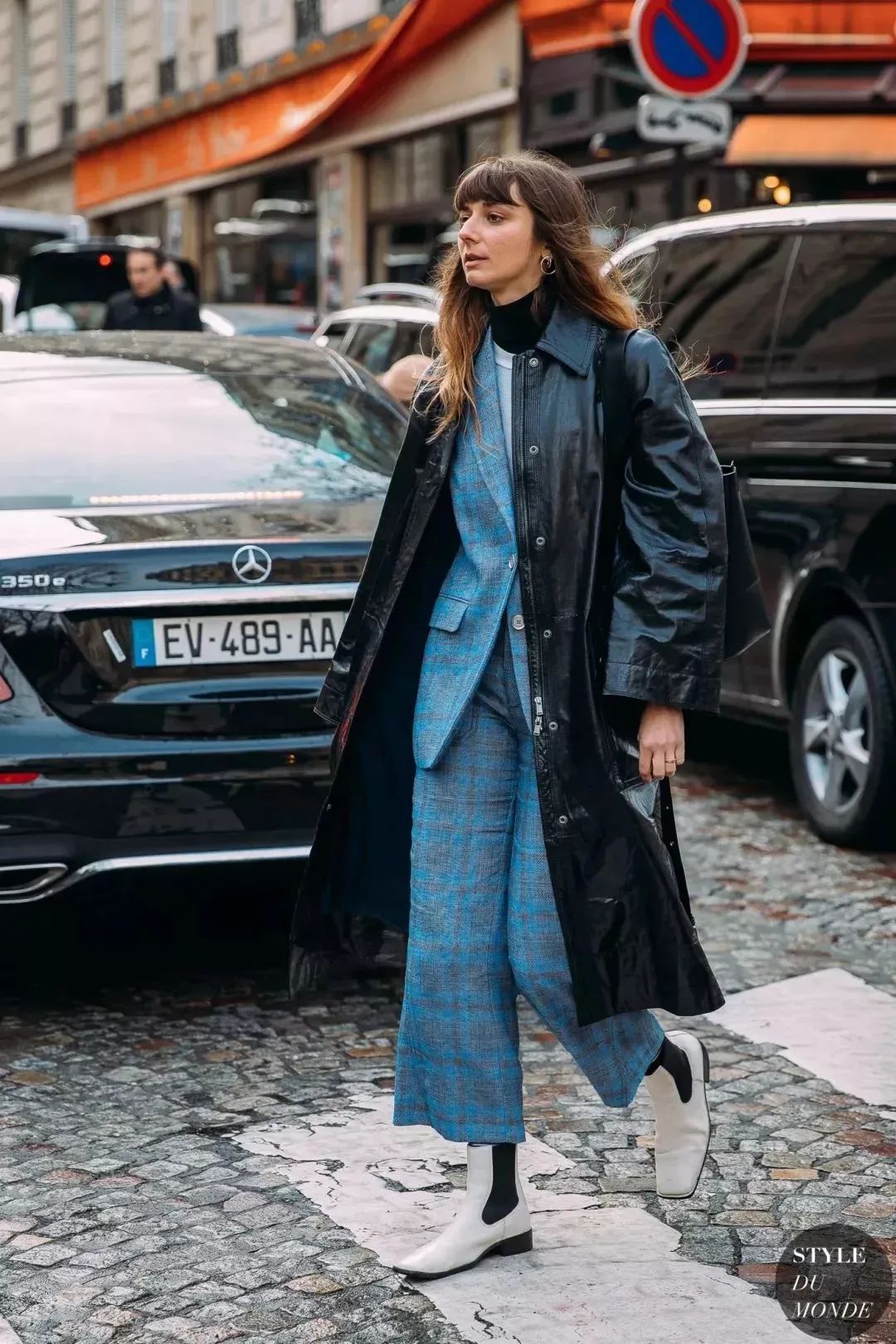 大衣下半身穿搭保暖又好看,大衣里面穿什么内搭最好最保暖