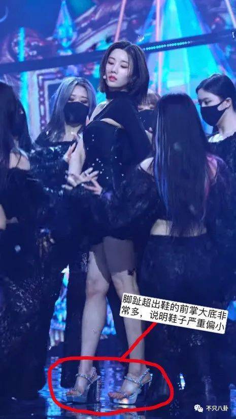 欺负人？给她找到一双合适的高跟鞋很难吗？