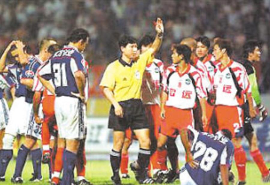 龚建平葬礼,龚建平黑哨