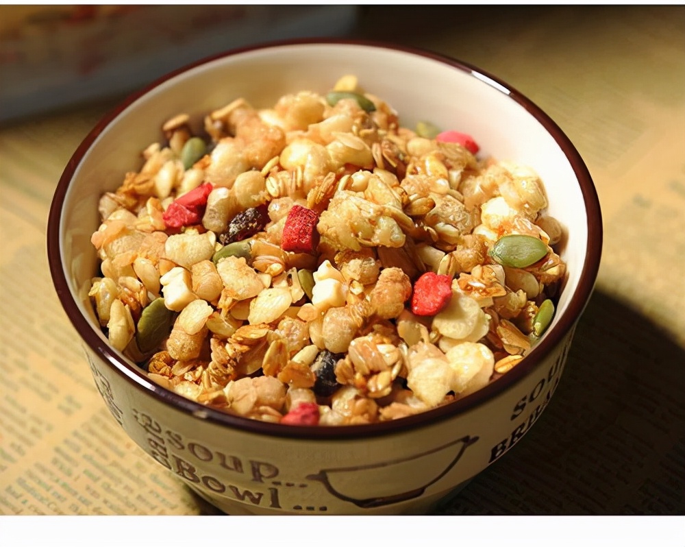 3类食物热量超高想瘦身不要碰,为什么粗粮热量高还可以减肥