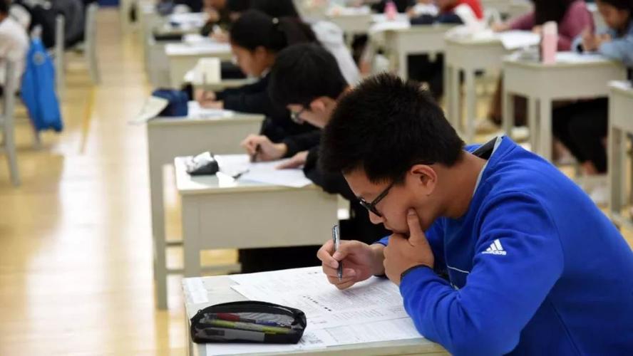 广东16岁女孩懒得考清华北大,广东16岁女孩清华北大