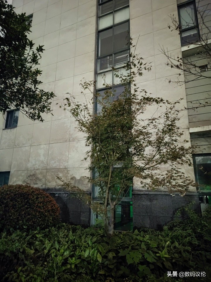 一加9rt现在到底该不该入手,一加9rt旗舰发布