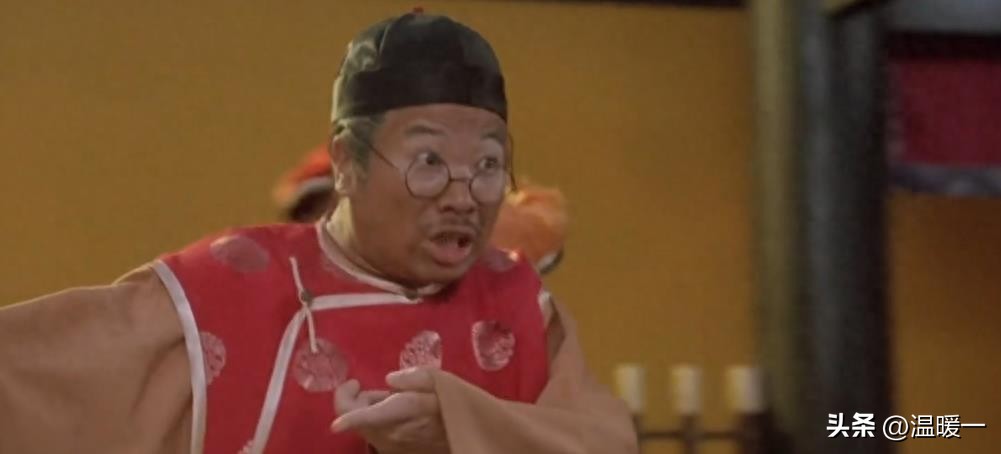 *绑捆**露大胸、台词胡来！这些“*辱侮**”观众的剧情，真把观众当呆子