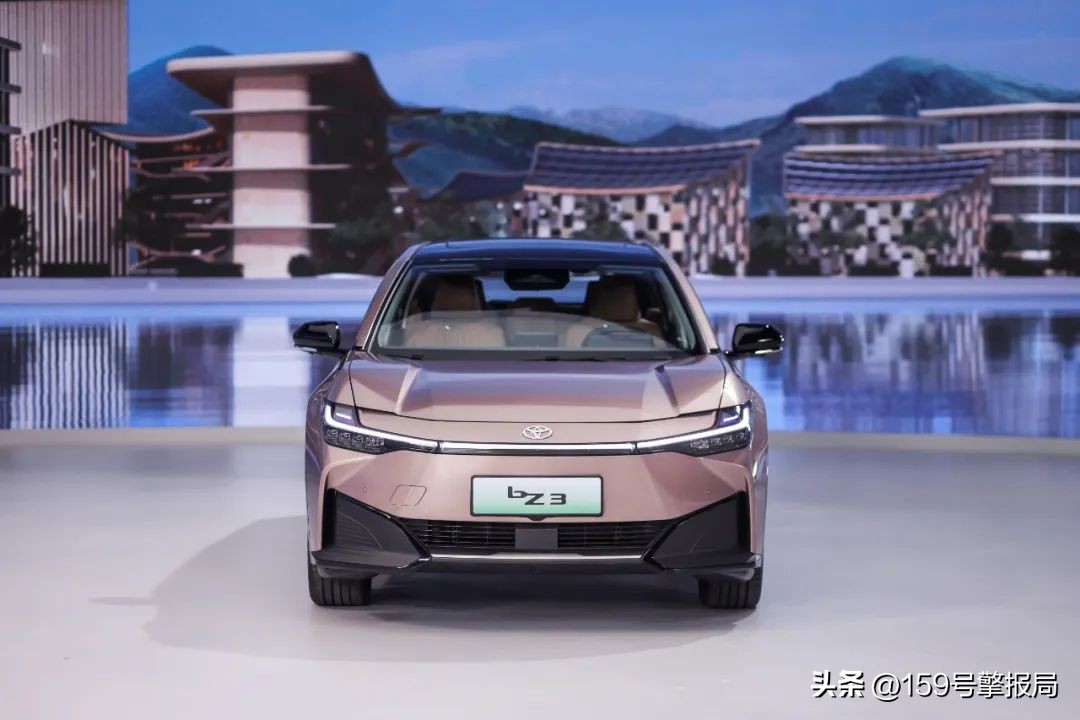 丰田全新bz4xconcept概念车亮相,2023款全新丰田bZ4X上市了吗