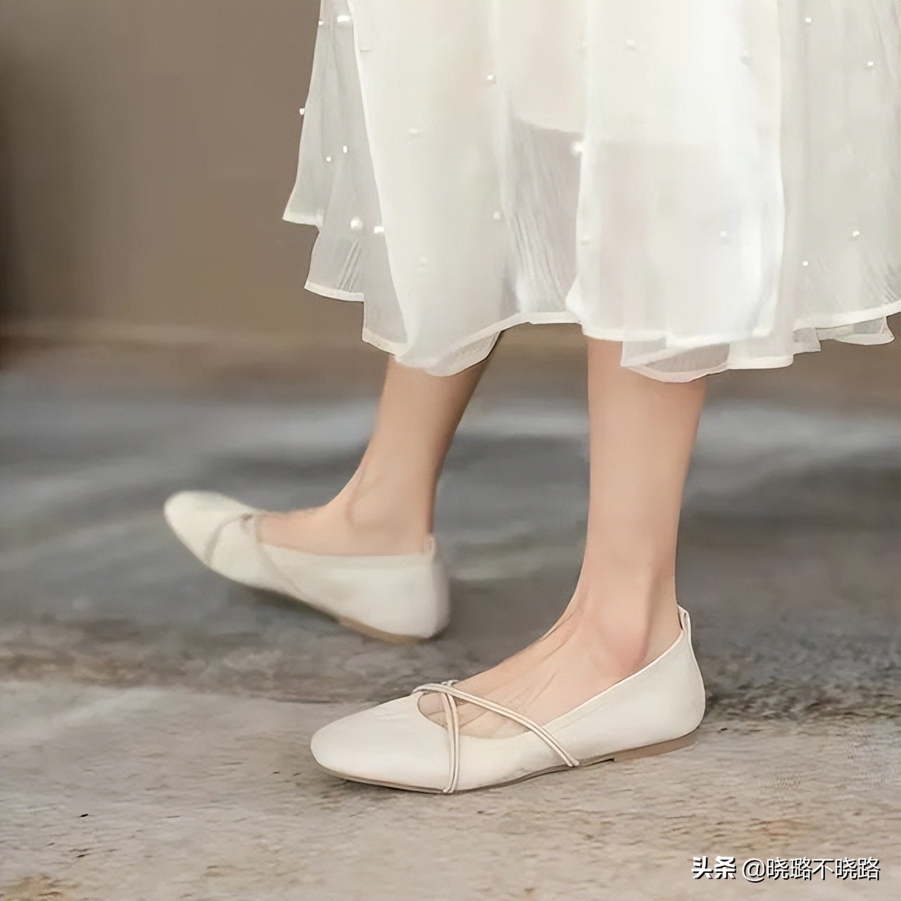 奶奶鞋女款2022新款搭配,奶奶鞋怎么搭配好看最新