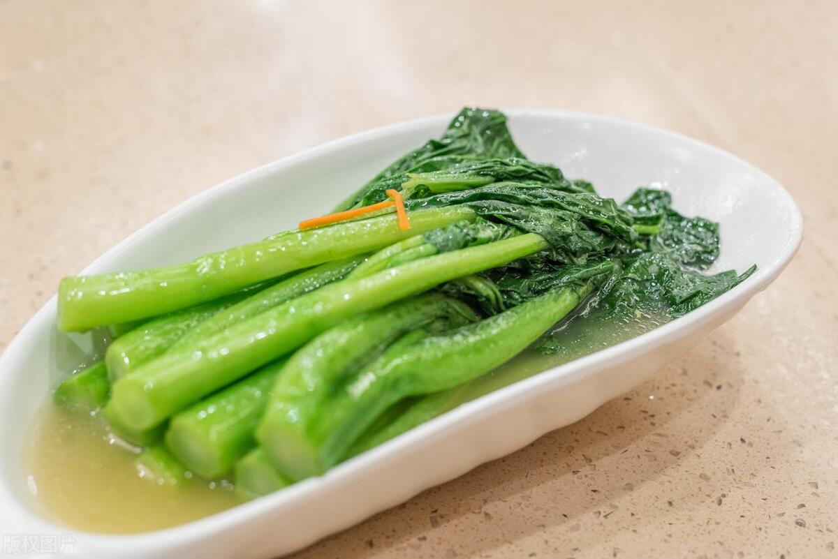 吸烟引起的咳嗽有痰吃什么药,喉咙痒咳嗽有痰吃什么药见效