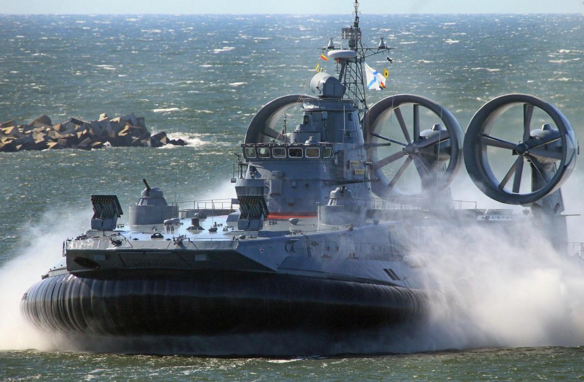 中国最大气垫船,号称世界最强气垫船