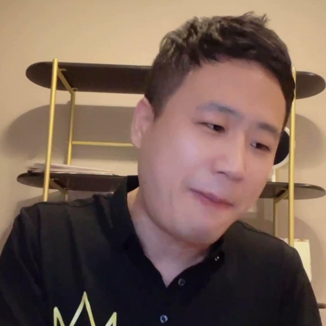 和天蝎座男朋友谈恋爱要强势吗,对天蝎座男朋友需要主动一点吗