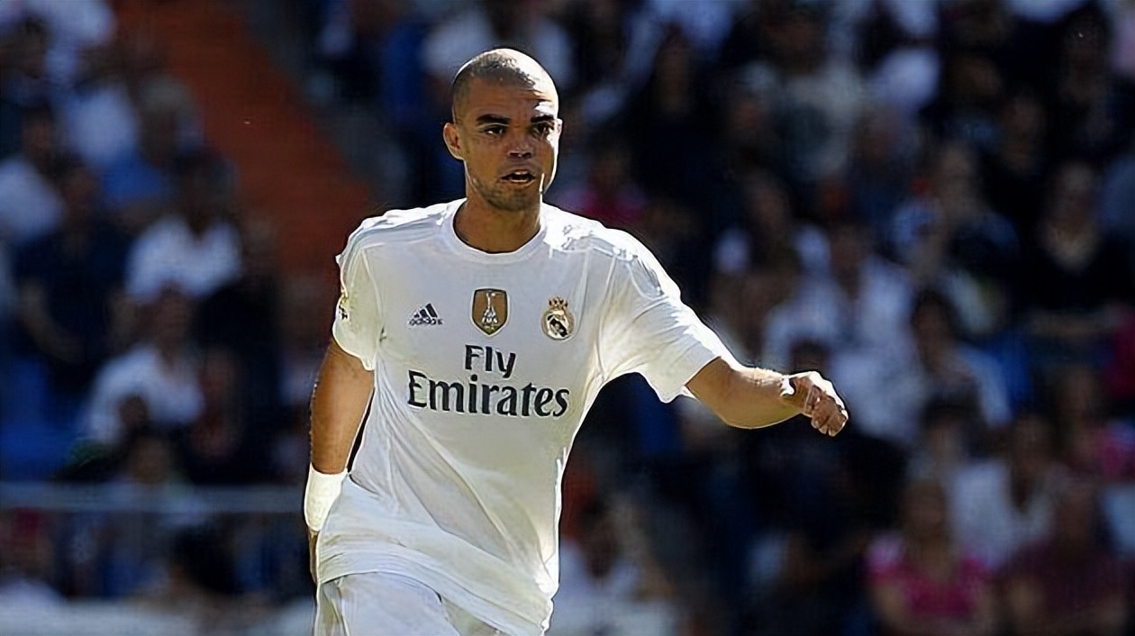 皇马球迷评选历史最佳,皇马c罗时代最强阵容