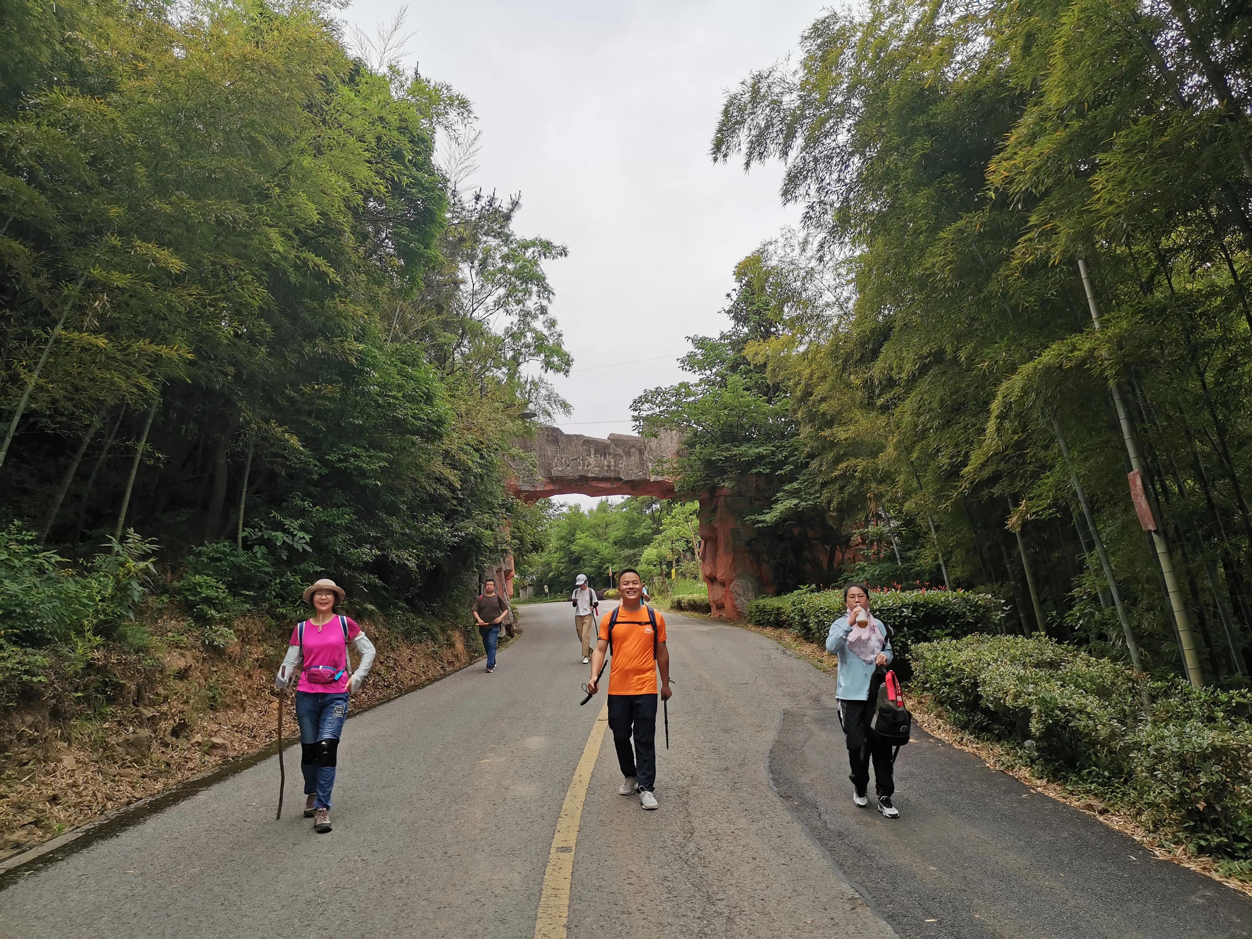 盘龙路军嶂古道爬山攻略,军嶂环线