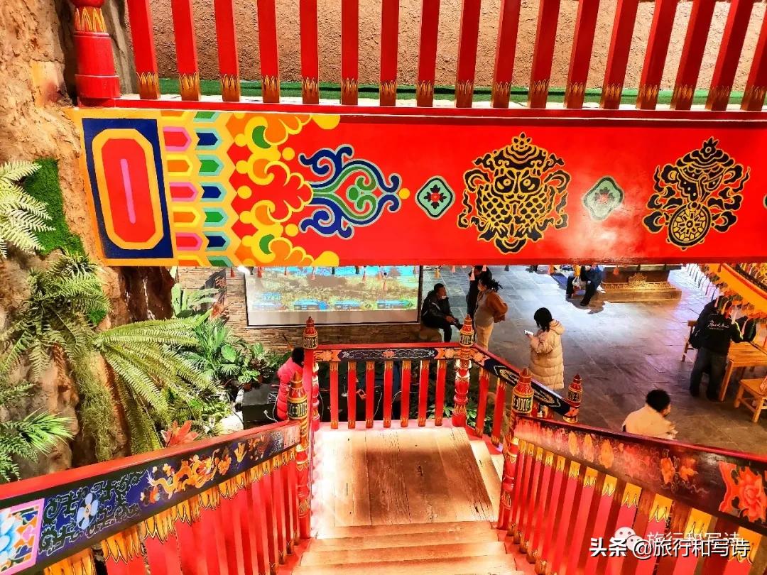 坐啥车去黑石礁西域风情古街,老大连黑石礁夜市