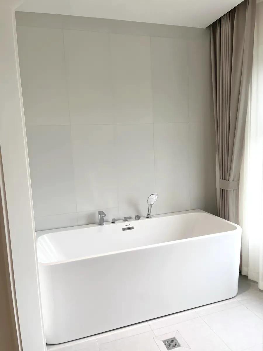 舒适又高颜值的浴缸如何选择,pg精铝石浴缸的优缺点