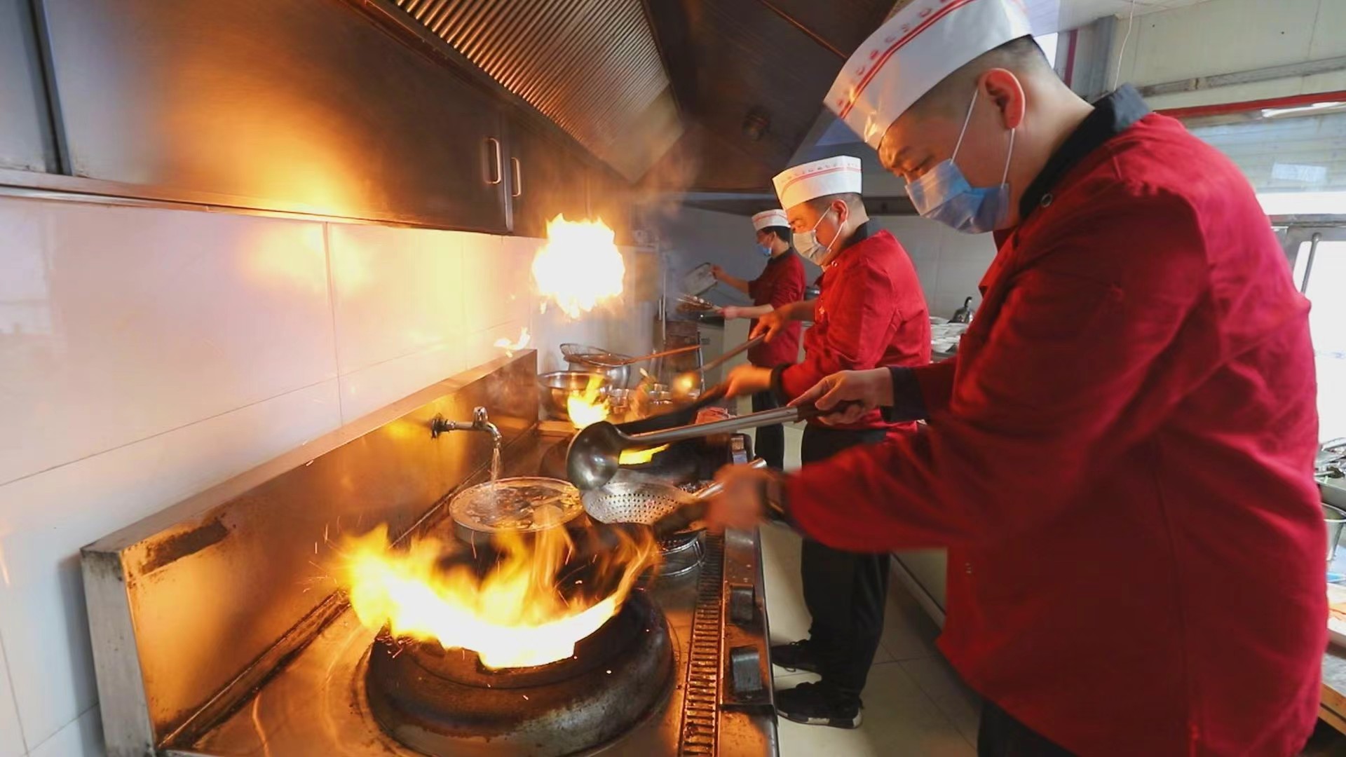 黑狮配什么好喝,黑狮舞狮相遇