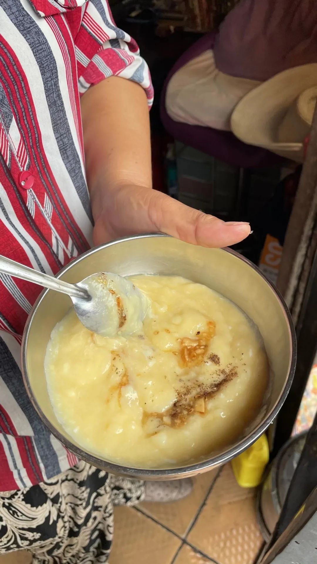 外地朋友来四川吃美食,外地朋友来四川吃苍蝇馆子