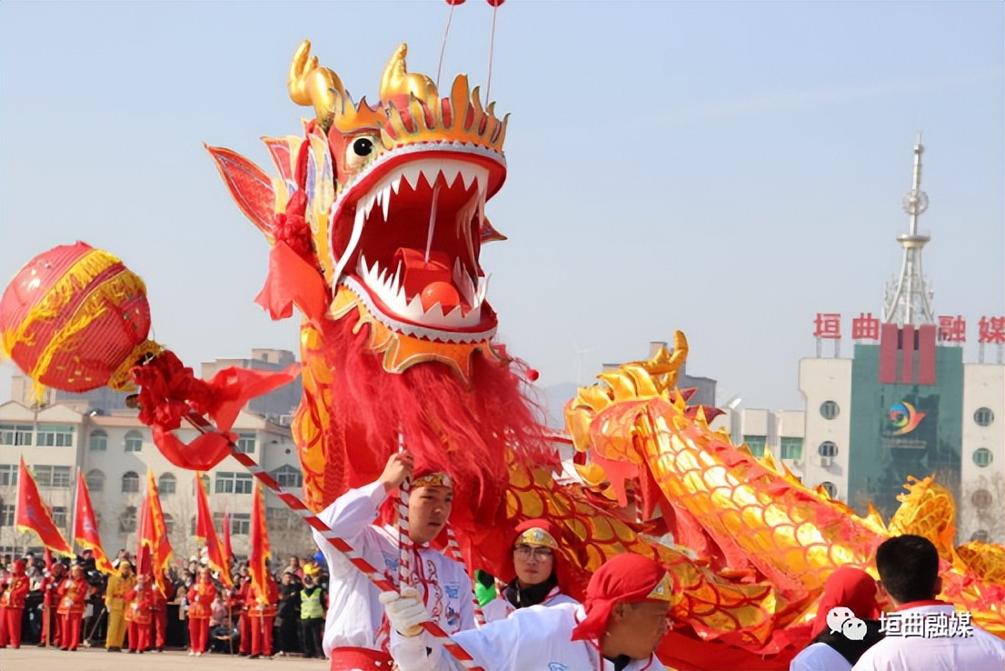 锣鼓喧天庆佳节舞龙舞狮闹元宵,锣鼓喧天闹元宵红红火火过佳节
