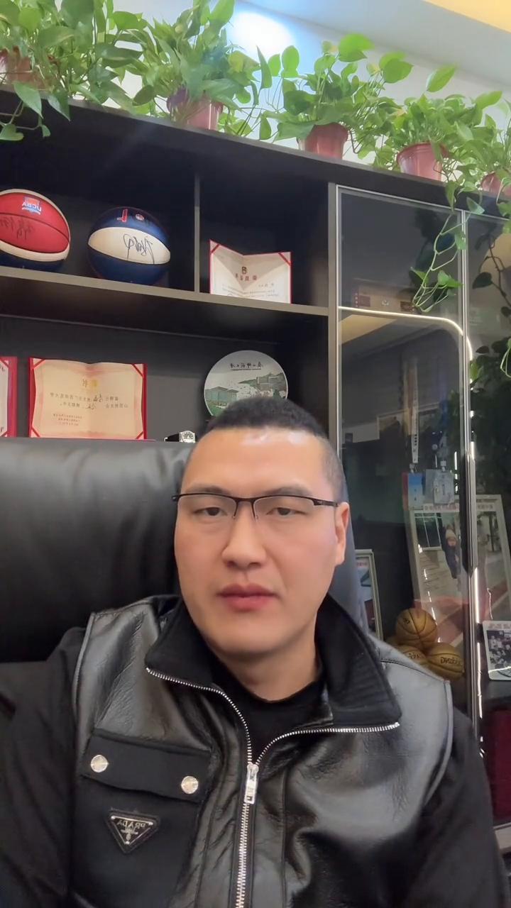 篮球职业教练,国际篮球教练员