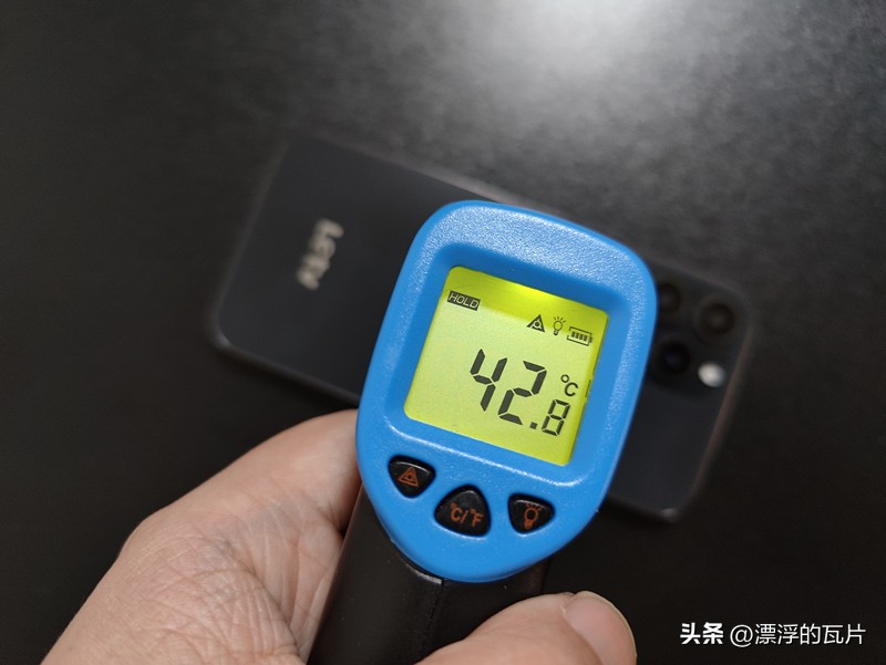 乐视y2pro手机优点和缺点,乐视y2pro和苹果对比