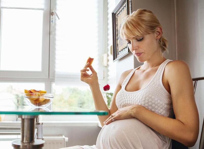 提醒准妈妈们：孕期出现4个异常，或说明胎儿出事了，需及时就医