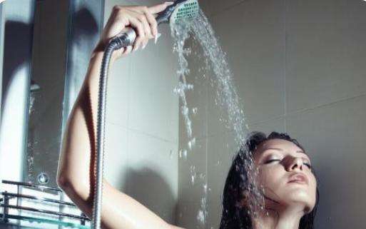 洗浴中心顾客突然死亡怎么办,现在的洗浴会所为什么不开门了