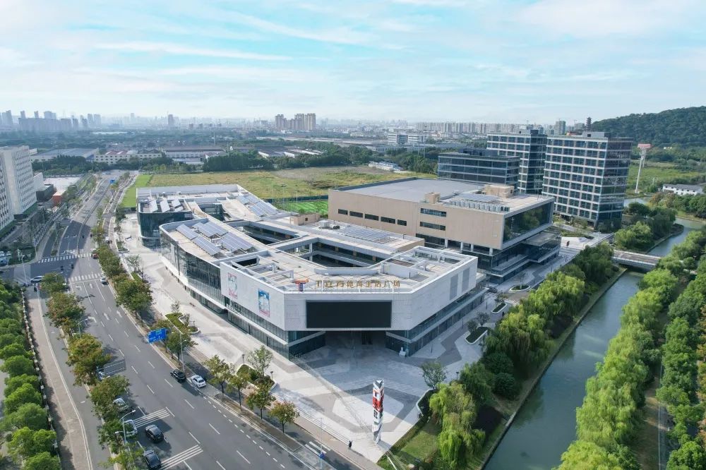 锡东首个体育综合体对外开放！场馆限时免费