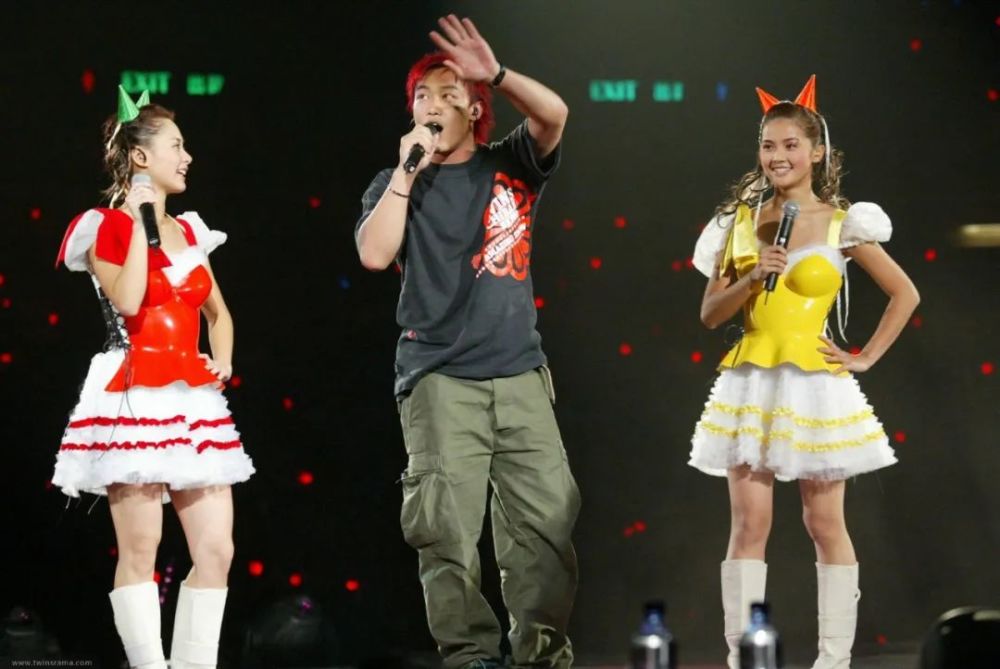 Twins出道22年，抓住过机遇也熬过至暗时刻，如何红到今天？