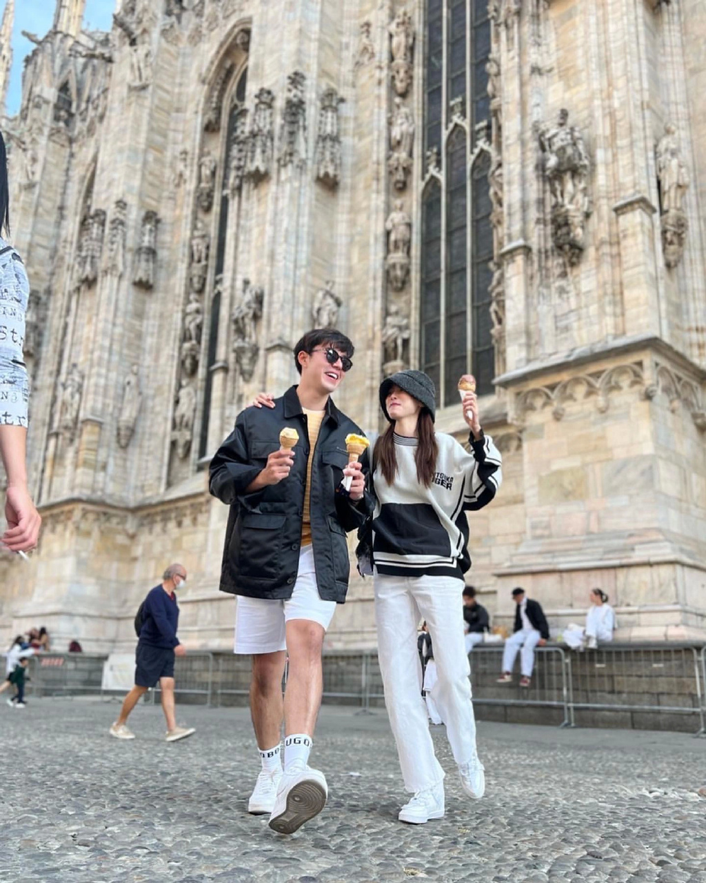 小九疑赠泰星小水象征一生爱一人的socco小蓝表?