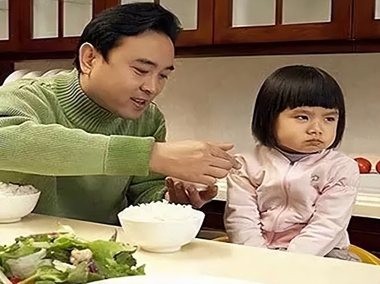 “吃不起就别买，自我感动绑架谁”，一颗芒果引发的母爱翻车