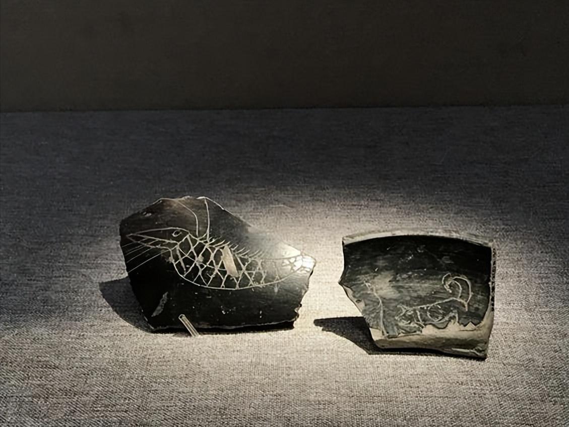 江浙地区发现一类文字，能“连字成句”，中国文字史再增千年