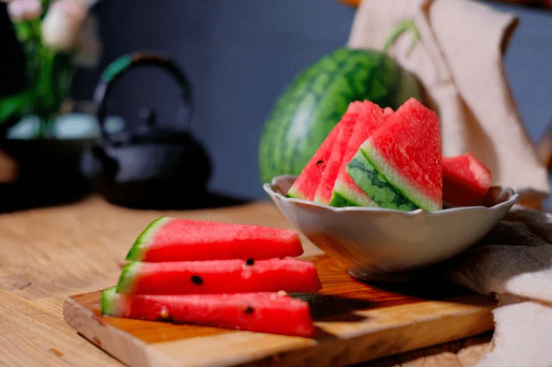 炎炎夏日心静自然凉经典语录,炎炎夏日何以解暑唯有空调