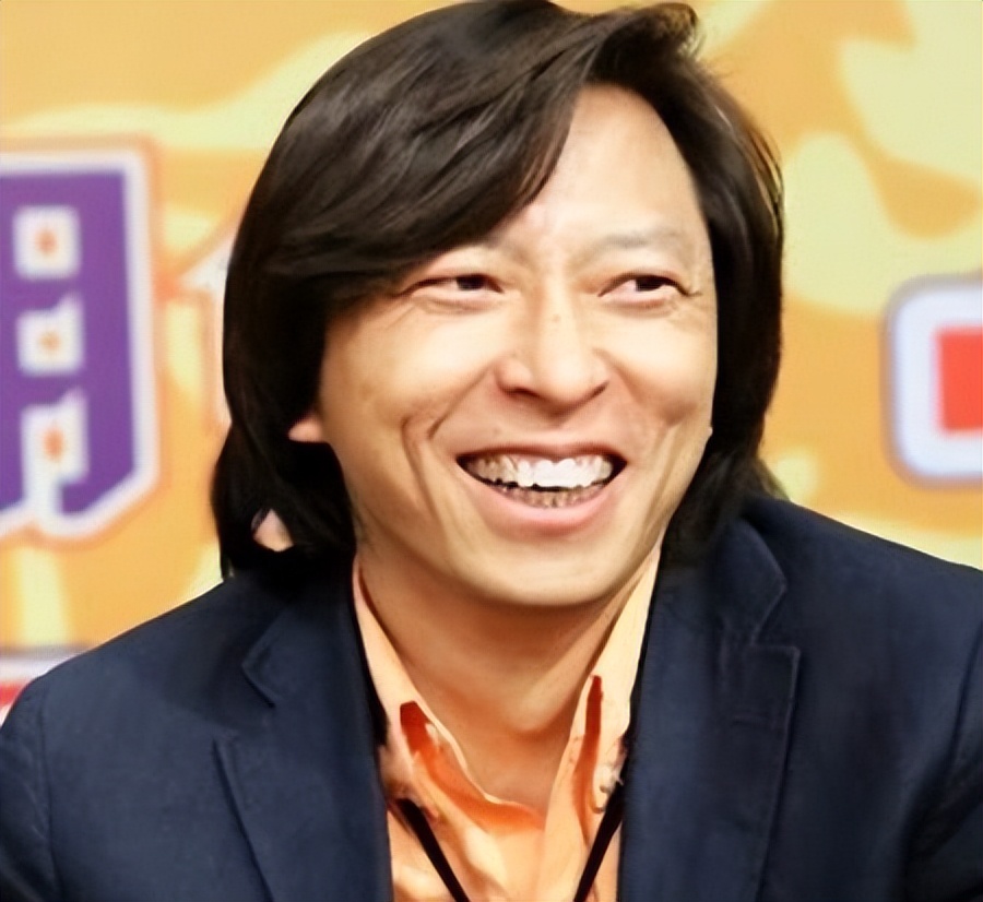 17岁上北大的他,他十七岁考上清华22岁生子