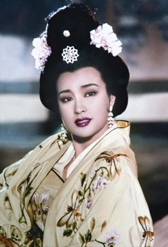 重庆最漂亮的4个女星,重庆最年轻的本土女明星