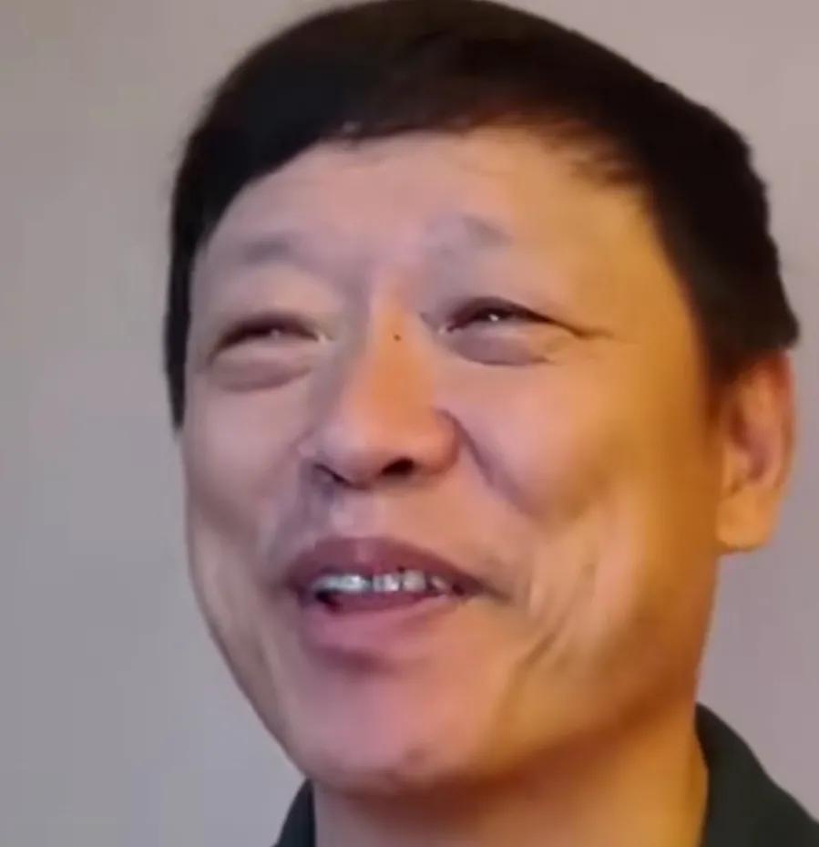 2023股市人均赚钱最新报告,老胡进入股市前后对比