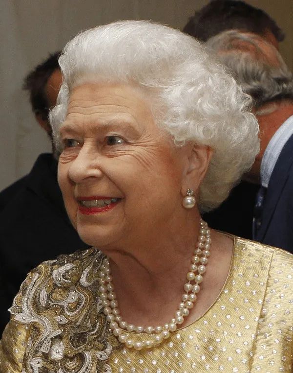 珍珠哪款好看又实用,女人为什么都爱首饰