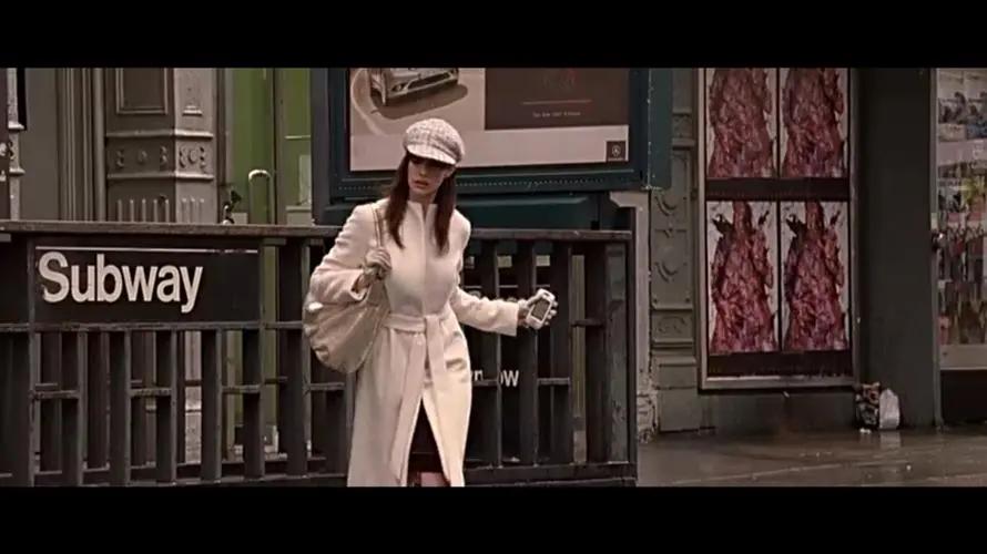 穿普拉达的女王这部电影讲了什么,如何推荐穿普拉达的女王这部电影