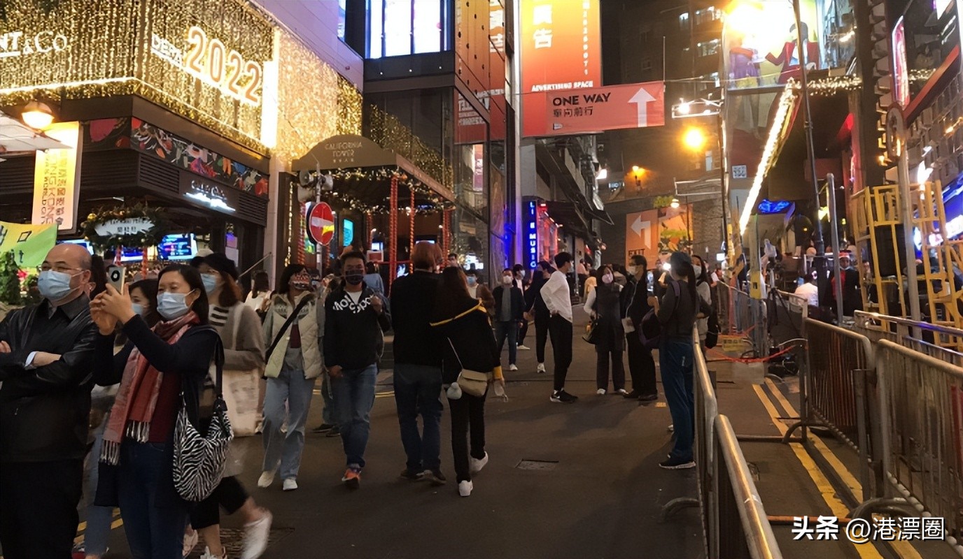 香港人挤爆深圳最爱去的地方,香港最挤的地方