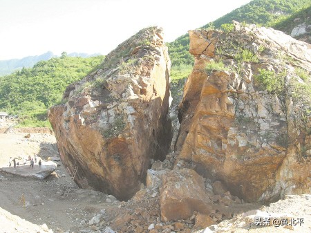 鞍山岫岩哈达碑镇玉石村,岫岩哈达碑玉石村