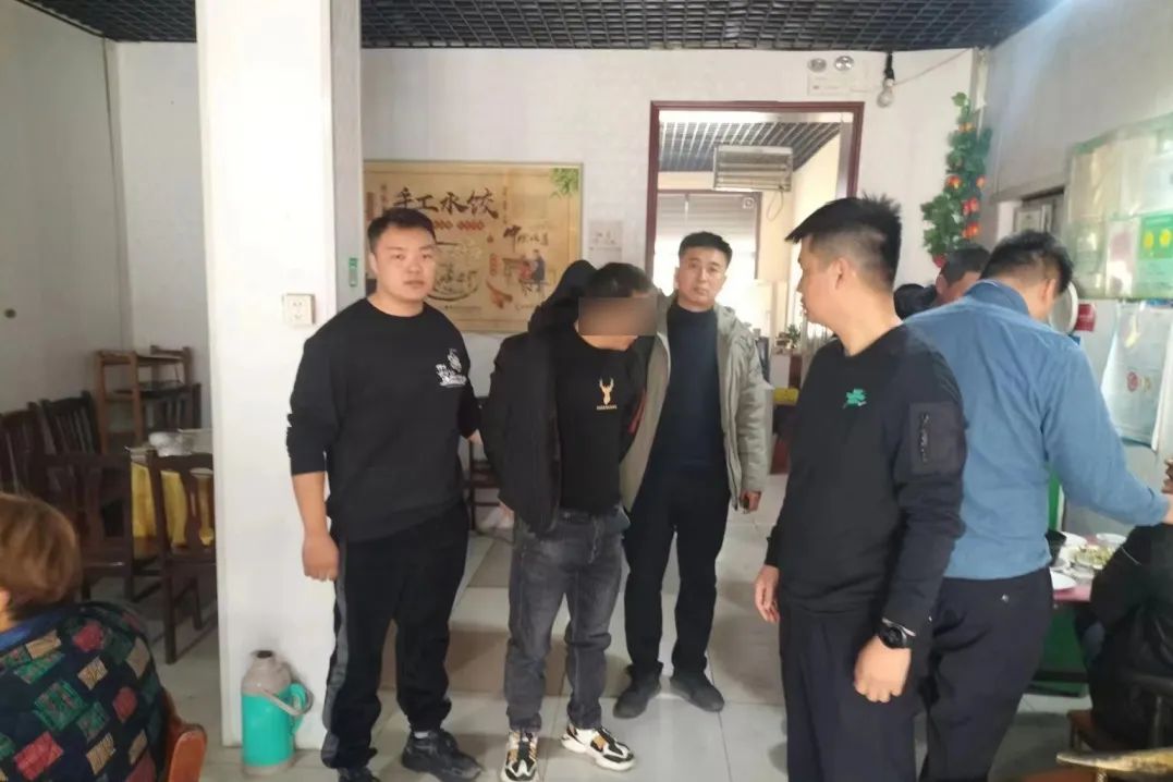 工人偷盗电缆被抓,团伙偷盗电缆价值5000元判刑