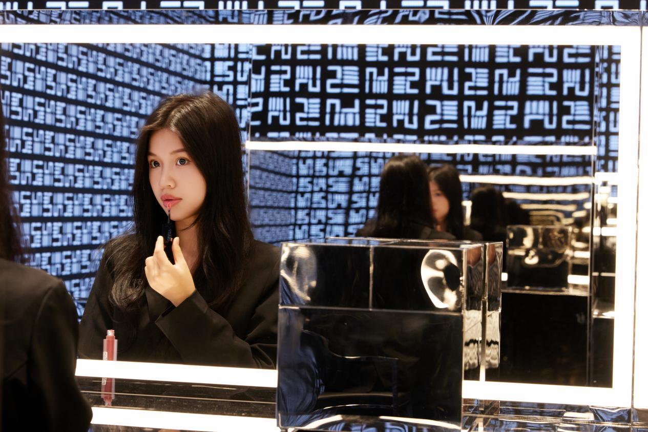 完美日记新品,完美日记一站式变美体验馆优惠