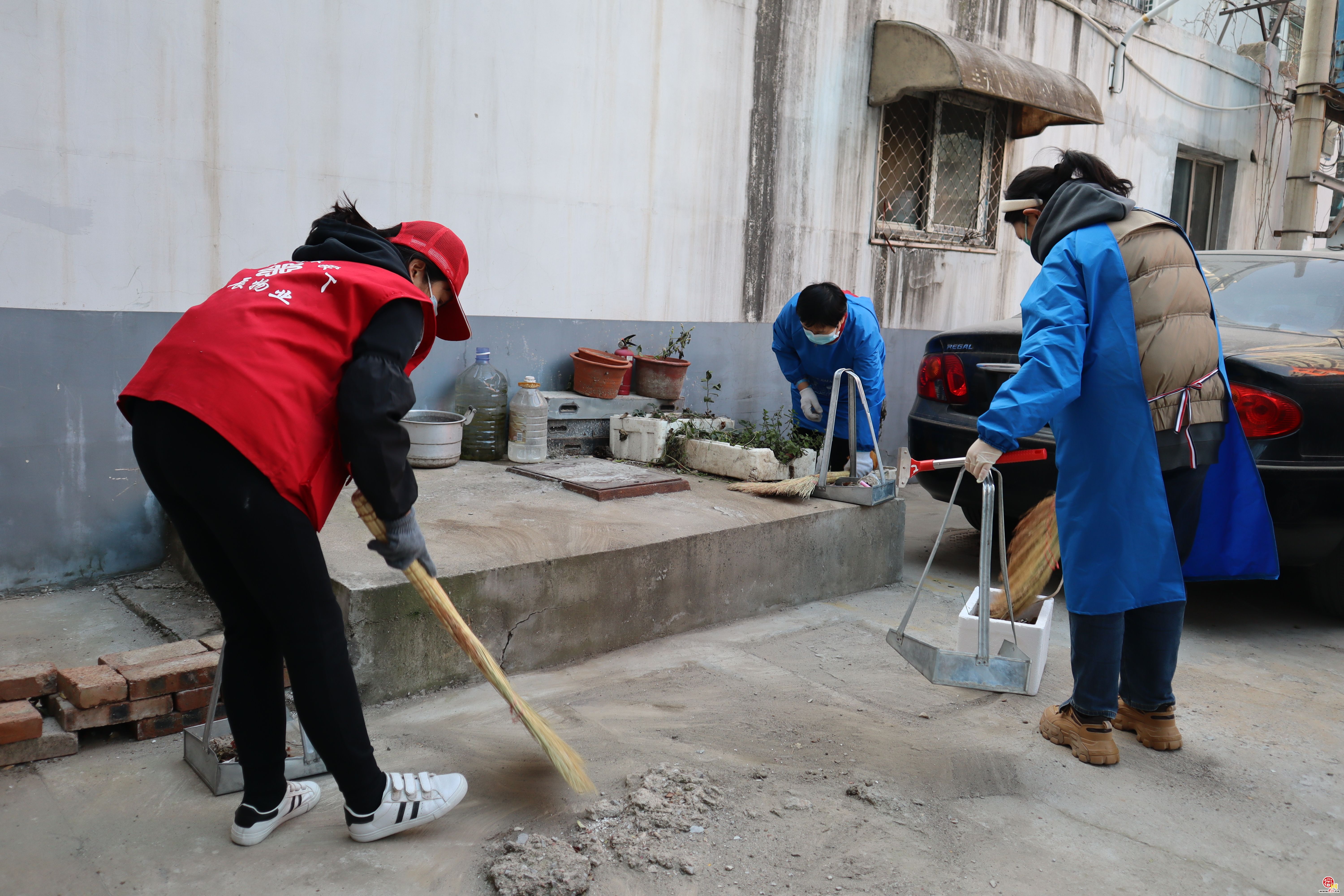 融媒·见证丨首创“薪酬制”模式，社区给物业“开工资”——这次，老小区把物业留住了