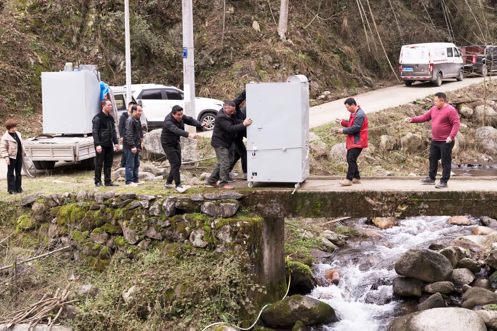 东安：捐赠制茶设备助力乡村振兴
