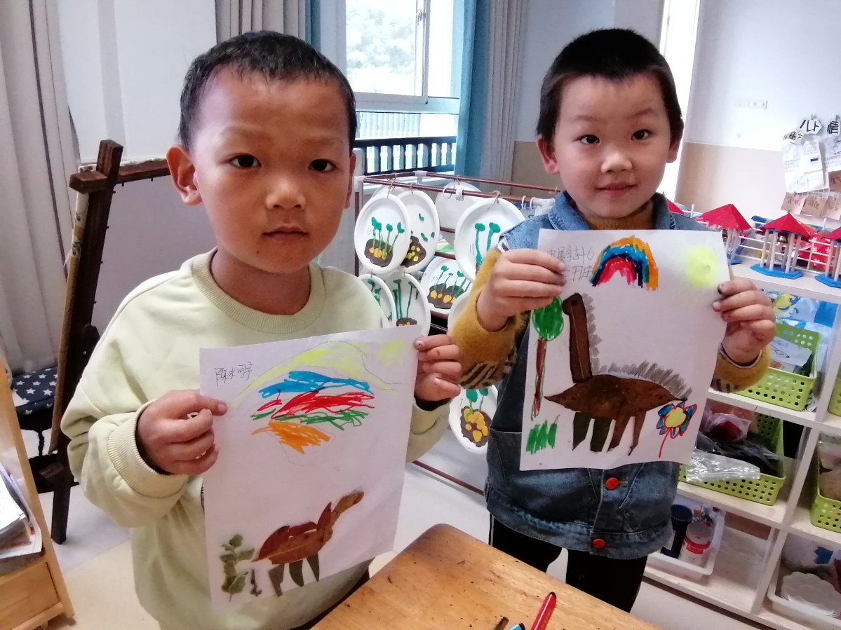 秋叶飞舞简笔画幼儿园,马宅镇中心幼儿园