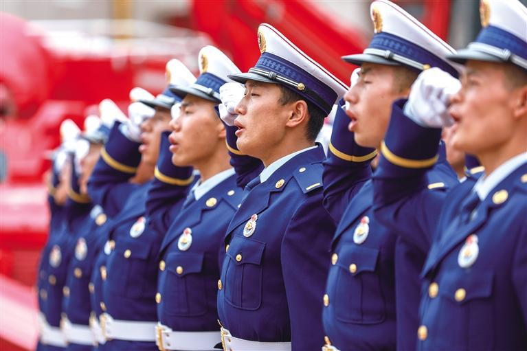 践行训词精神做忠诚消防卫士,践行重要训词精神永葆警察本色