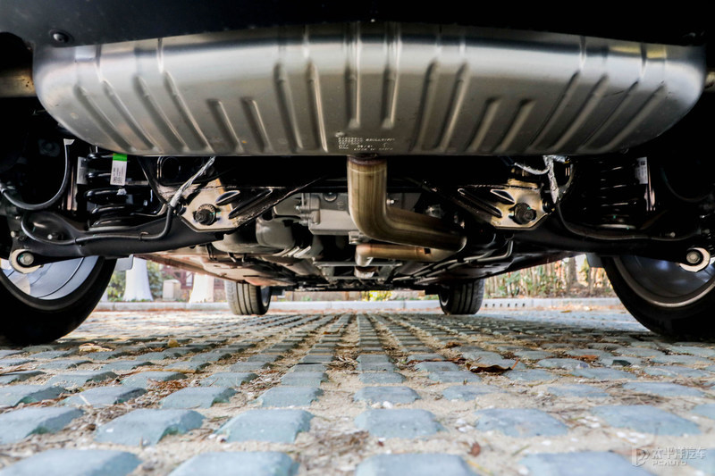 凯迪拉克新增48v轻混,凯迪拉克xt448v轻混系统详解