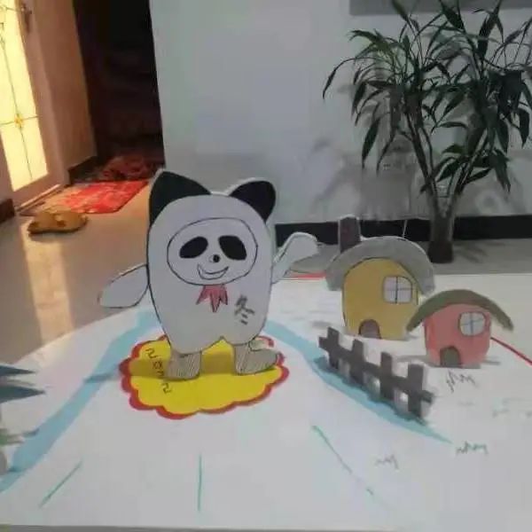 “齐心迎冬奥，运动促成长”手工制作展示