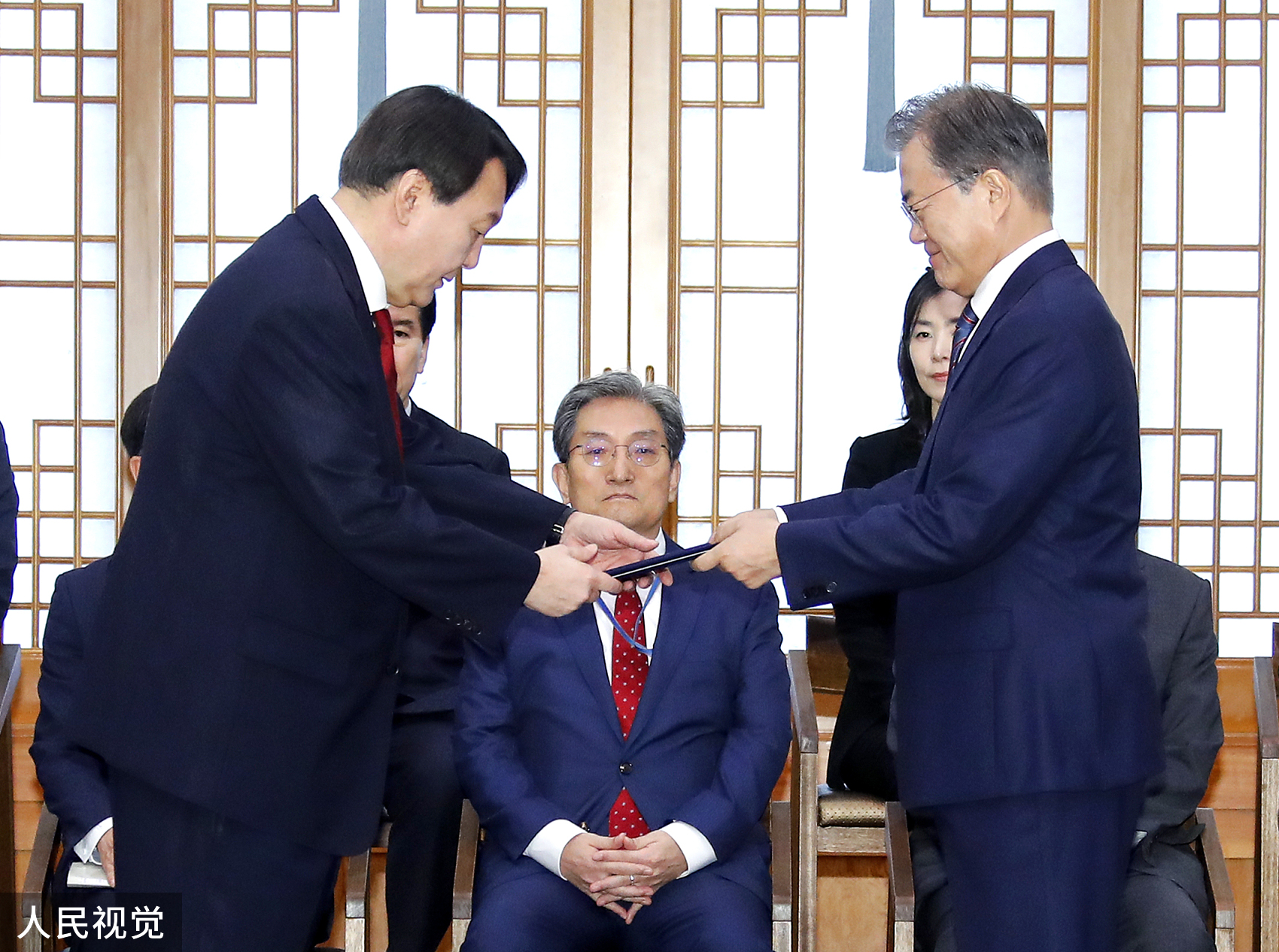 文在寅韩国最好的总统,韩国最受欢迎的总统还是文在寅