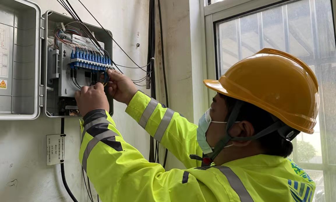 移动宽带上门安装工人带哪些工具,安装维护宽带上门工作人员